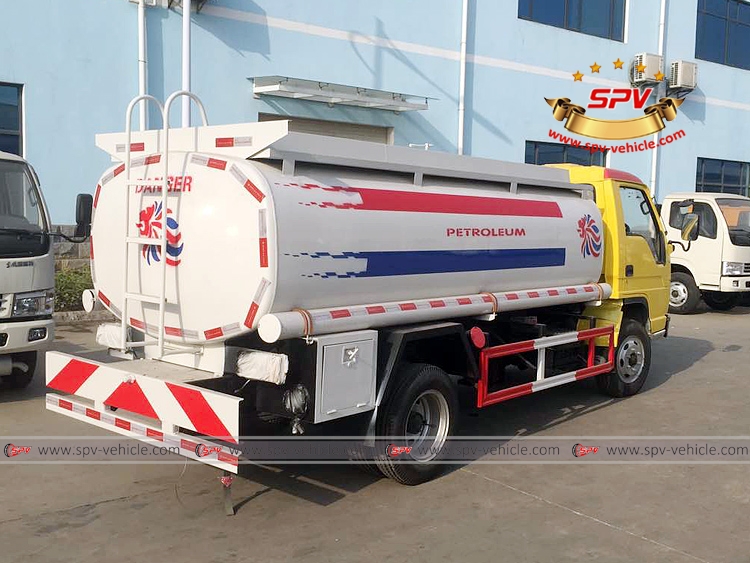 3,000 Liters Forland Petroleum Tank Truck-RB 3,000 Liters Forland Petroleum Tank Truck-RB